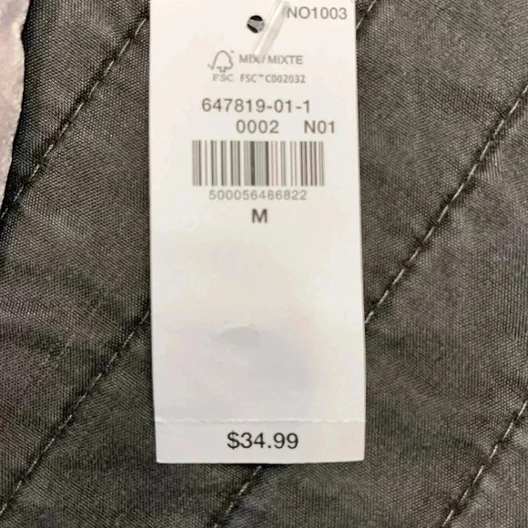 Beautiful velour top - Picture 6 of 6